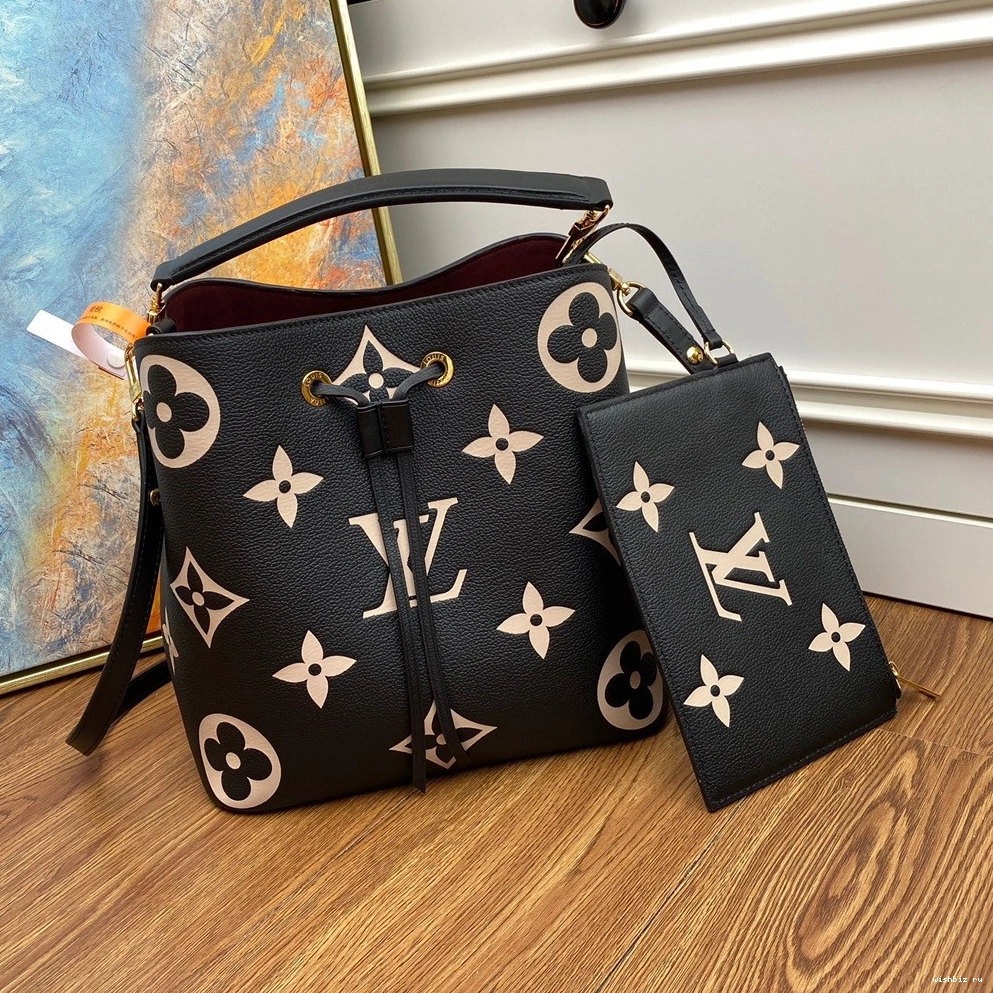 WIS NÉONOÉ LOUIS VUITTON 1110